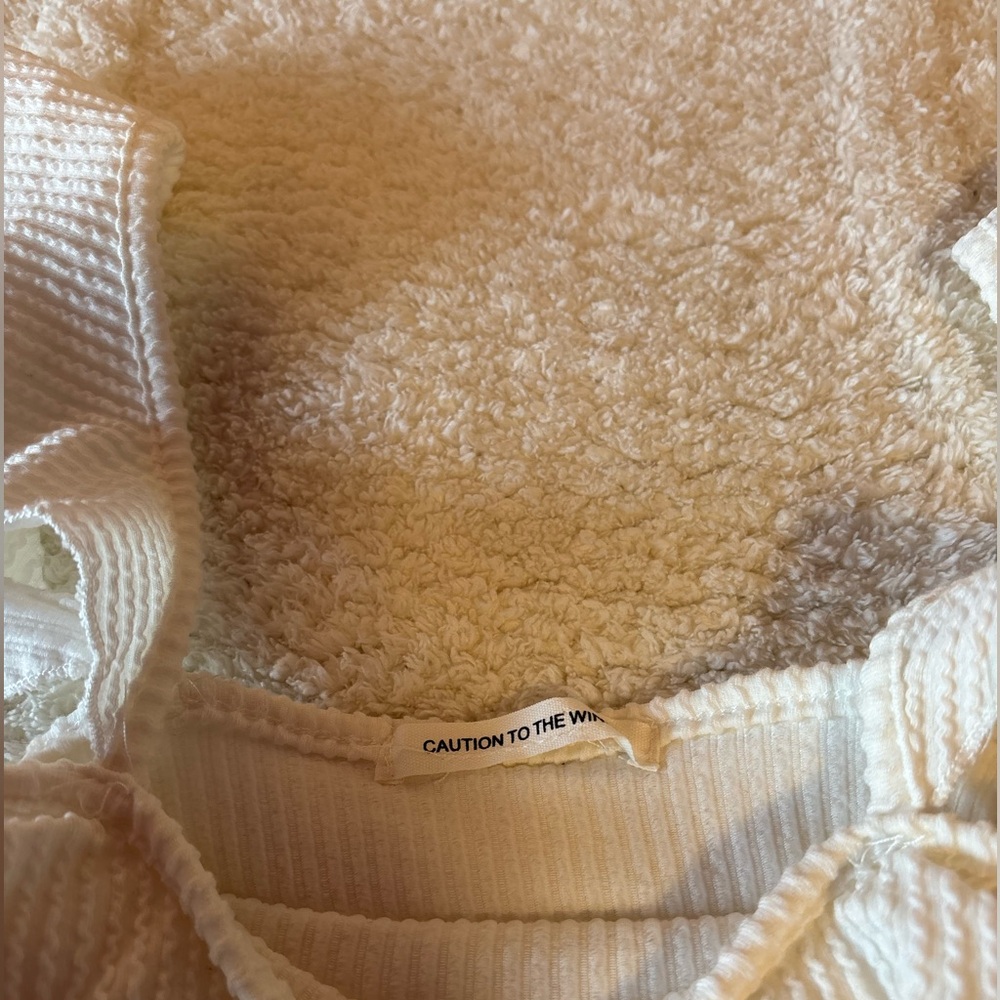 Women’s Ribbed Ruffle Bodysuit - Picture 3 of 4